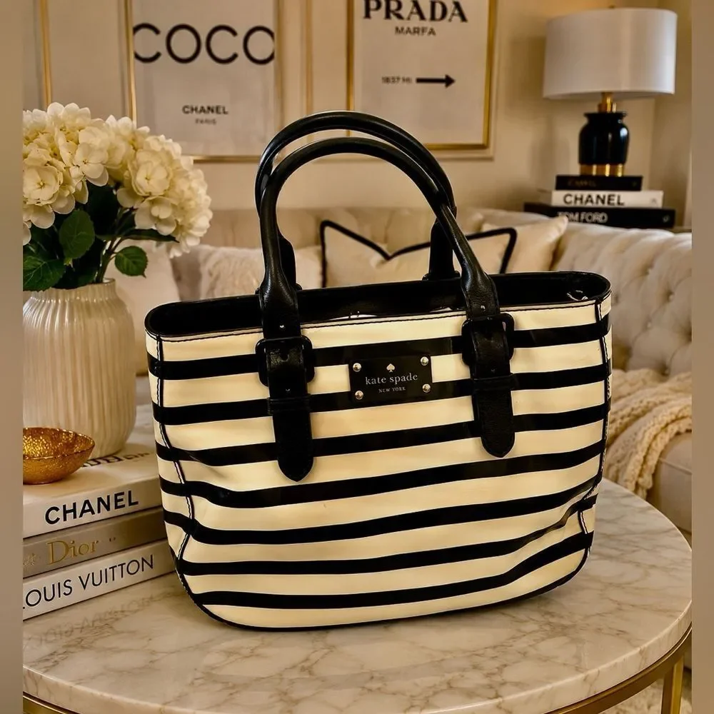 NEW! Kate Spade Chic Striped Handbag Blk & Cream